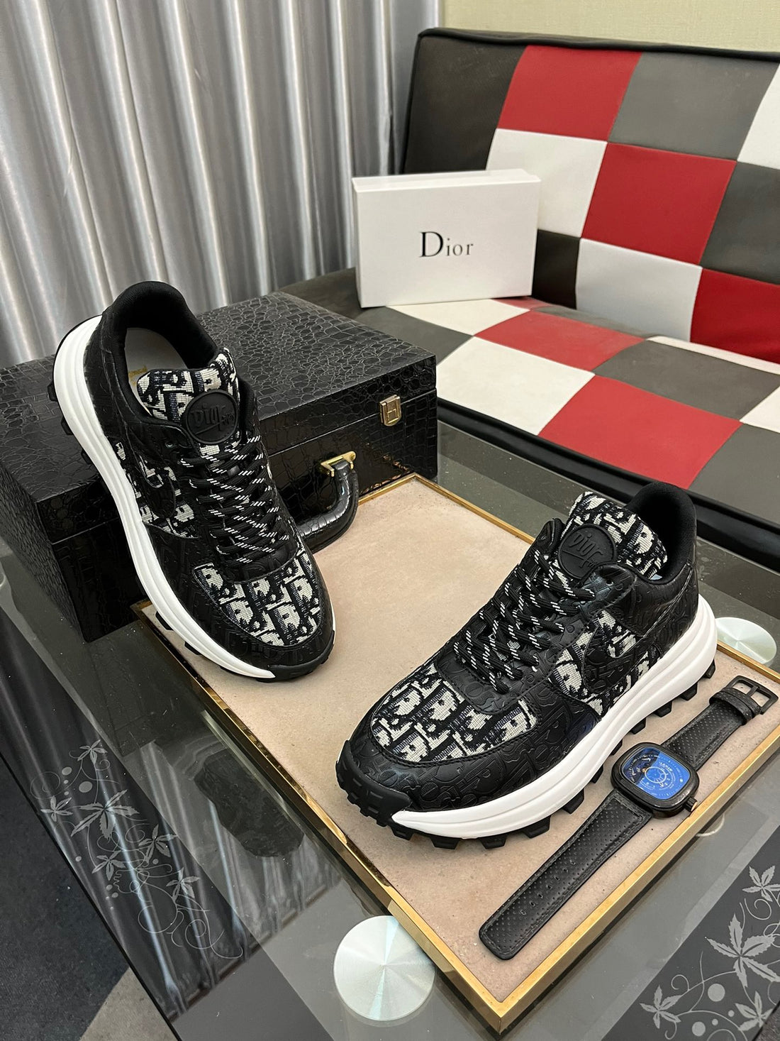 CHRISTIAN DIOR - SNEAKER