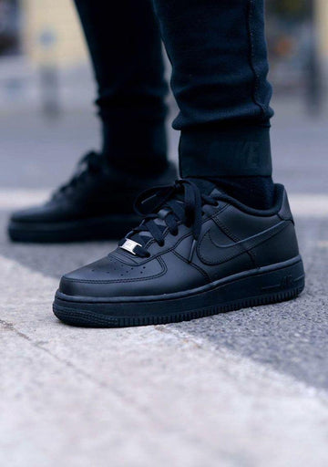 NIKE - AIR FORCE 1 BLACK