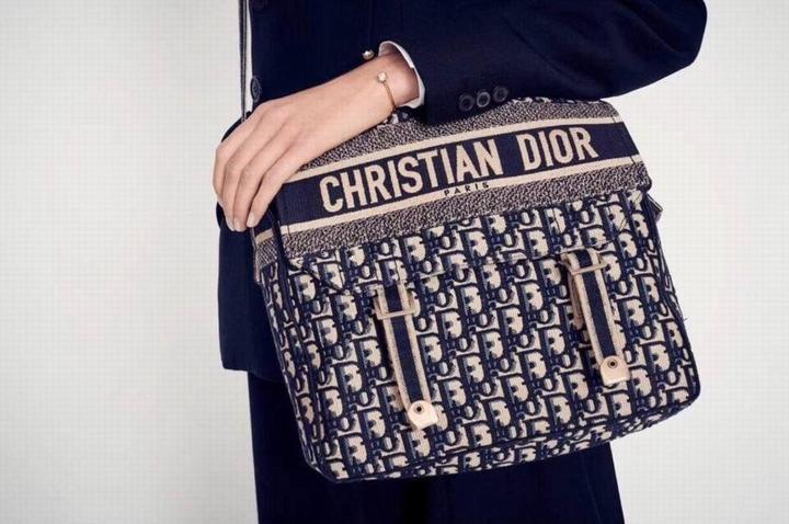 CHRISTIAN DIOR - SHOULDER BAG